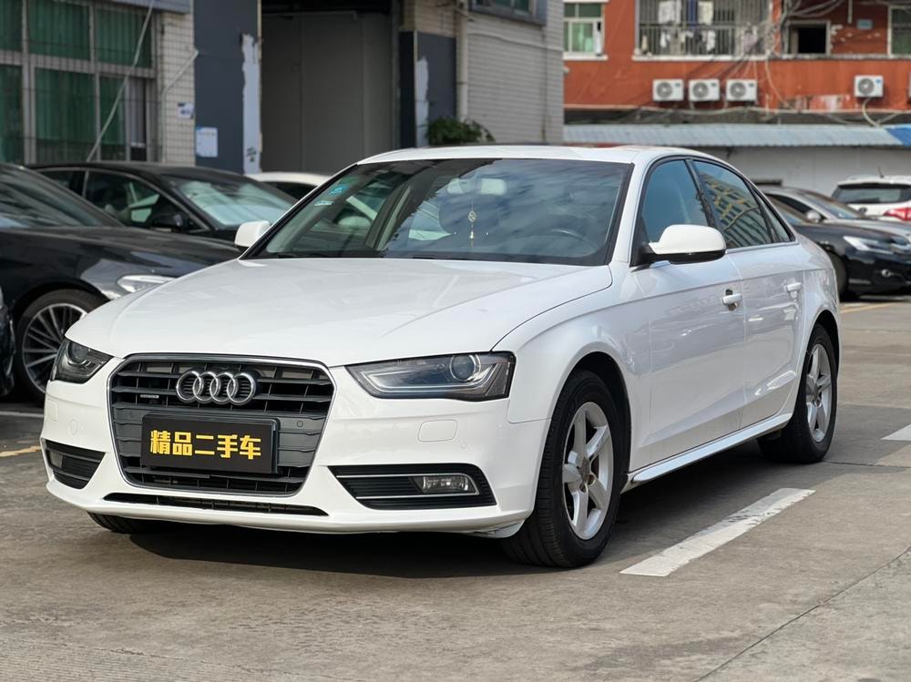 Audi A4L 2013 — фото автомобиля 1