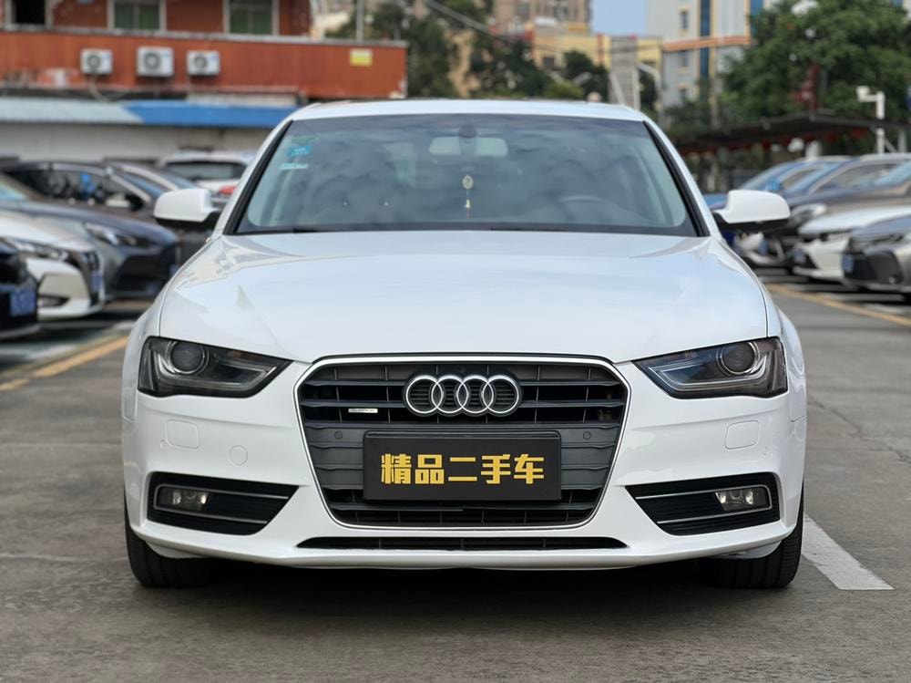 Audi A4L 2013 — фото автомобиля