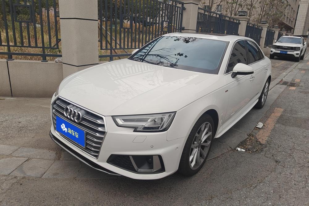 Audi A4L 2019 — фото автомобиля 1