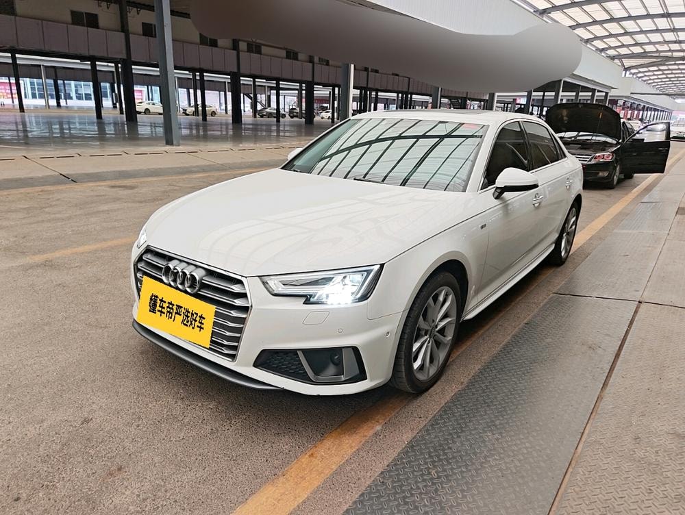 Audi A4L 2019 — фото автомобиля