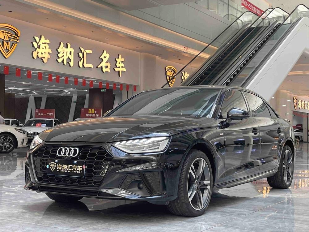 Audi A4L 2022 — фото автомобиля 1