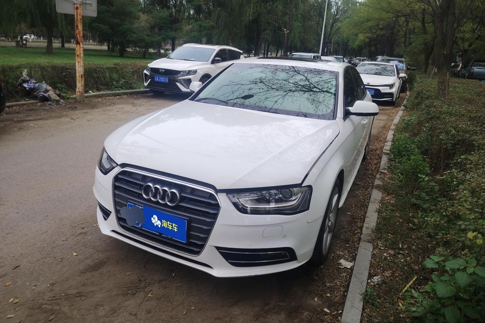 Audi A4L 2013 — фото автомобиля