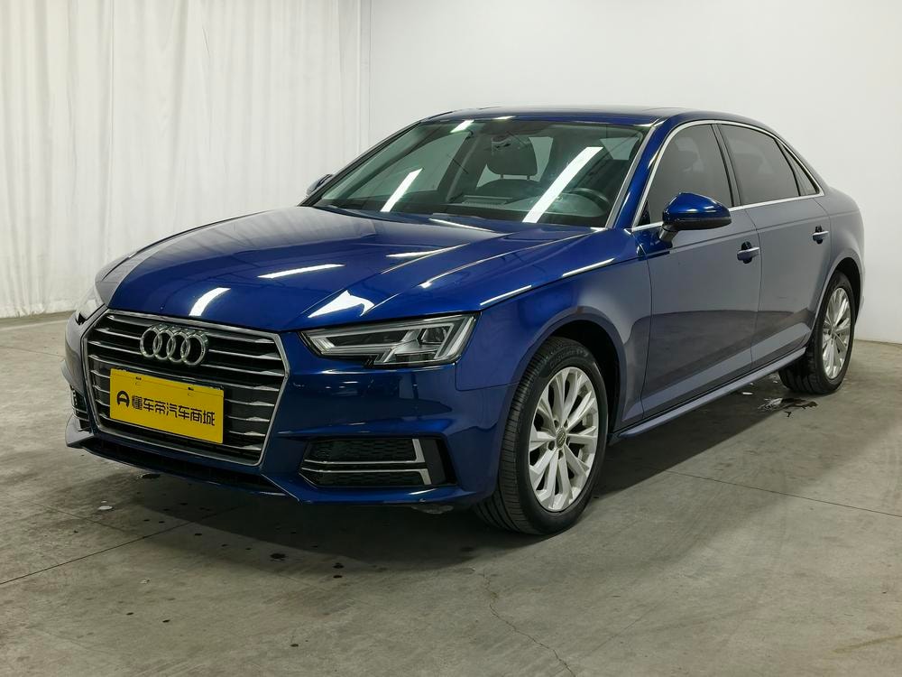 Audi A4L 2019 — фото автомобиля