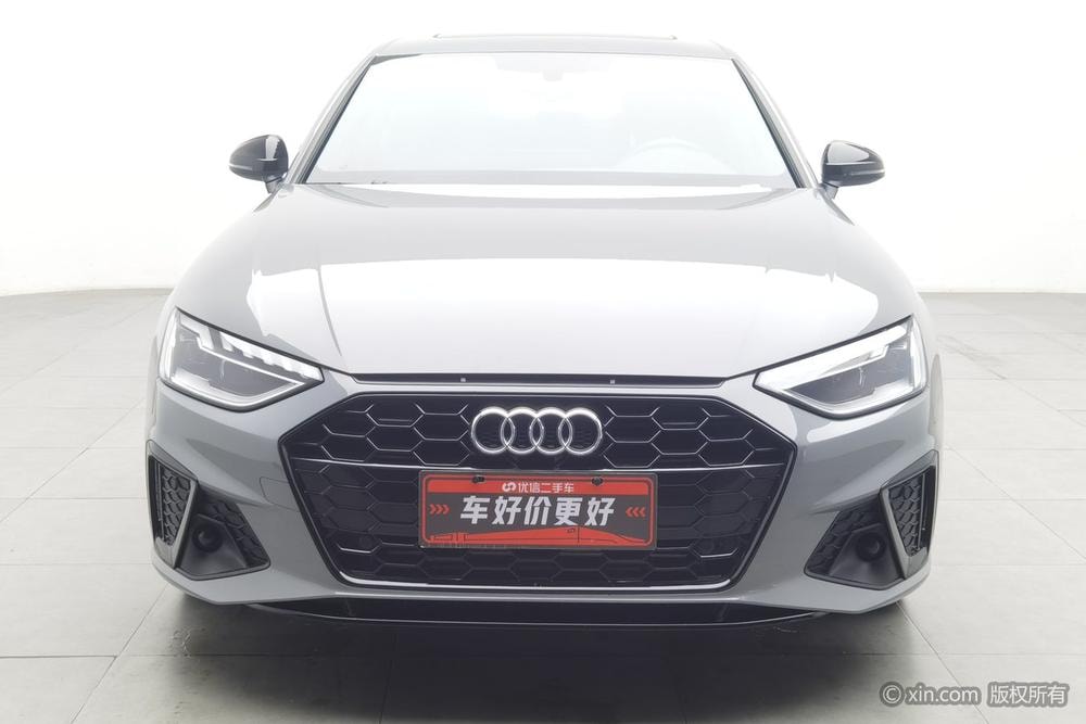 Audi A4L 2025 — фото автомобиля
