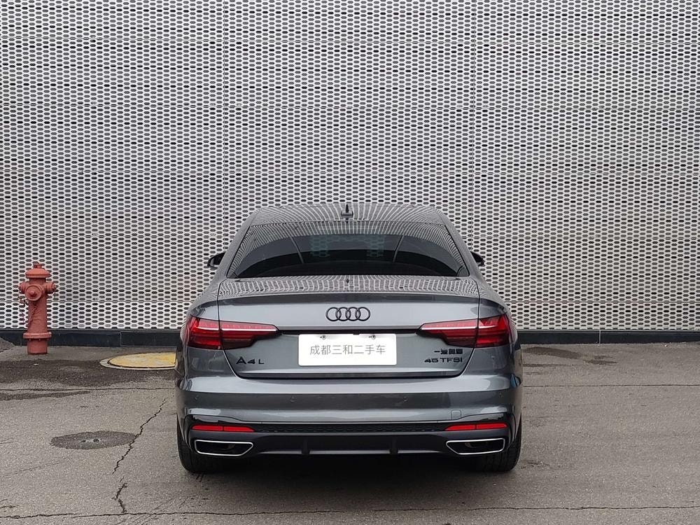Audi A4L 2024 — фото автомобиля