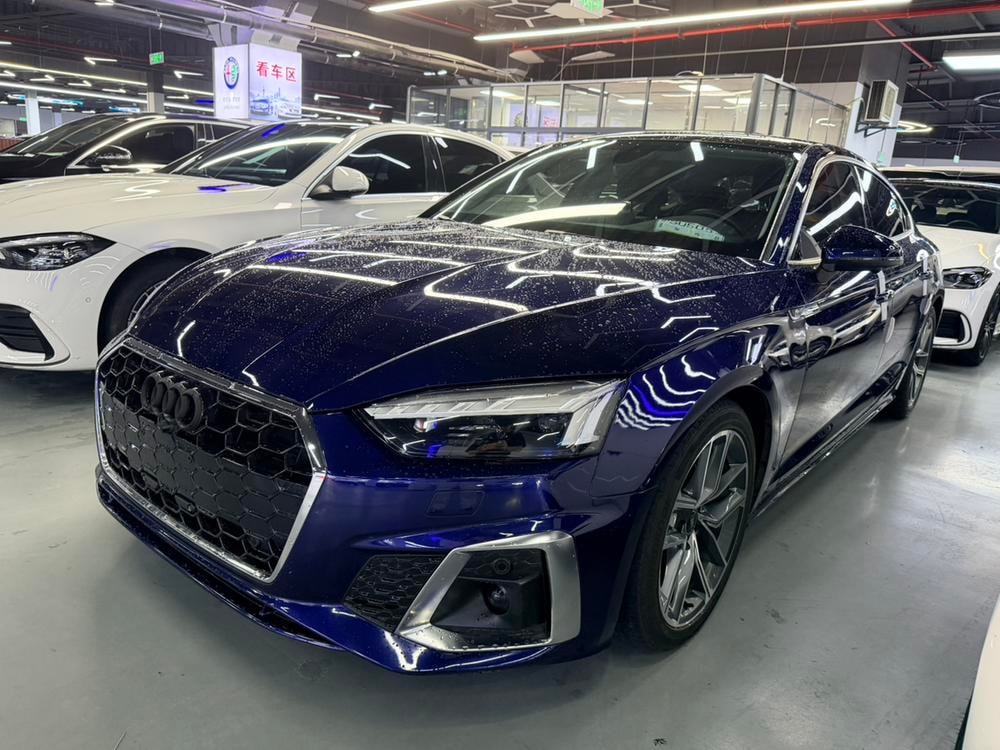 Audi A5 2021 — фото автомобиля 1