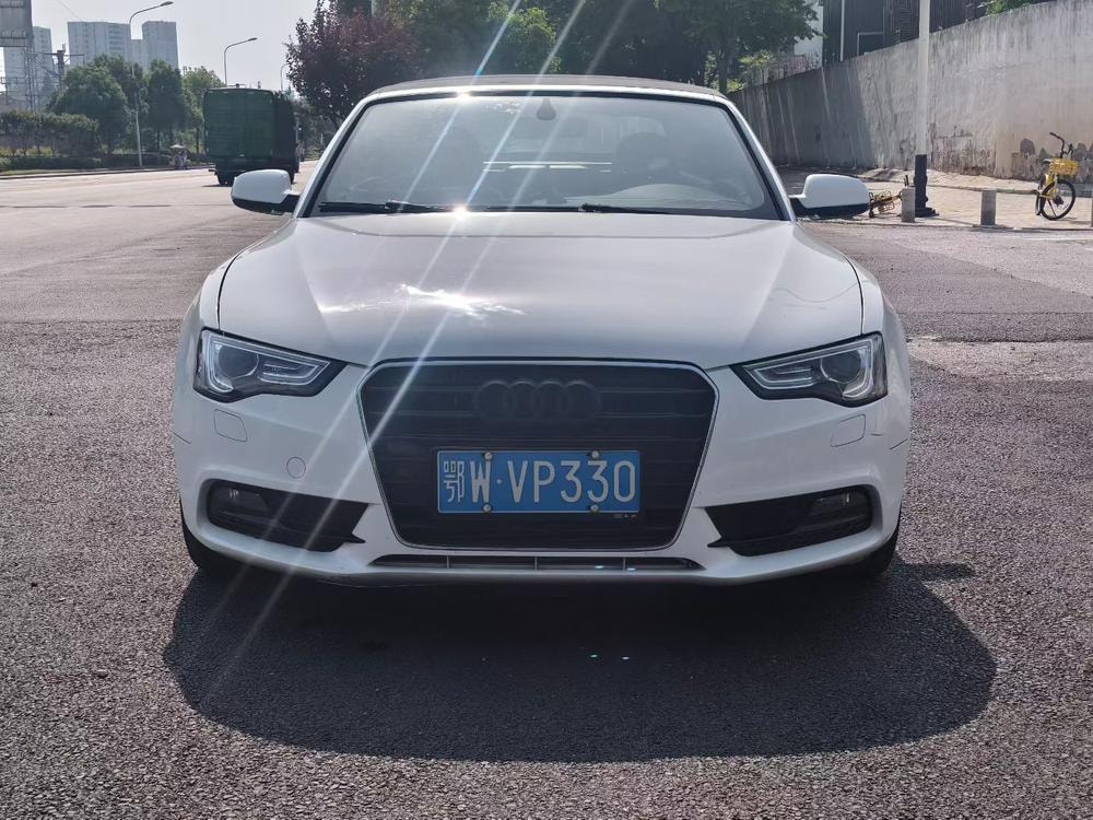 Audi A5 2013 — фото автомобиля