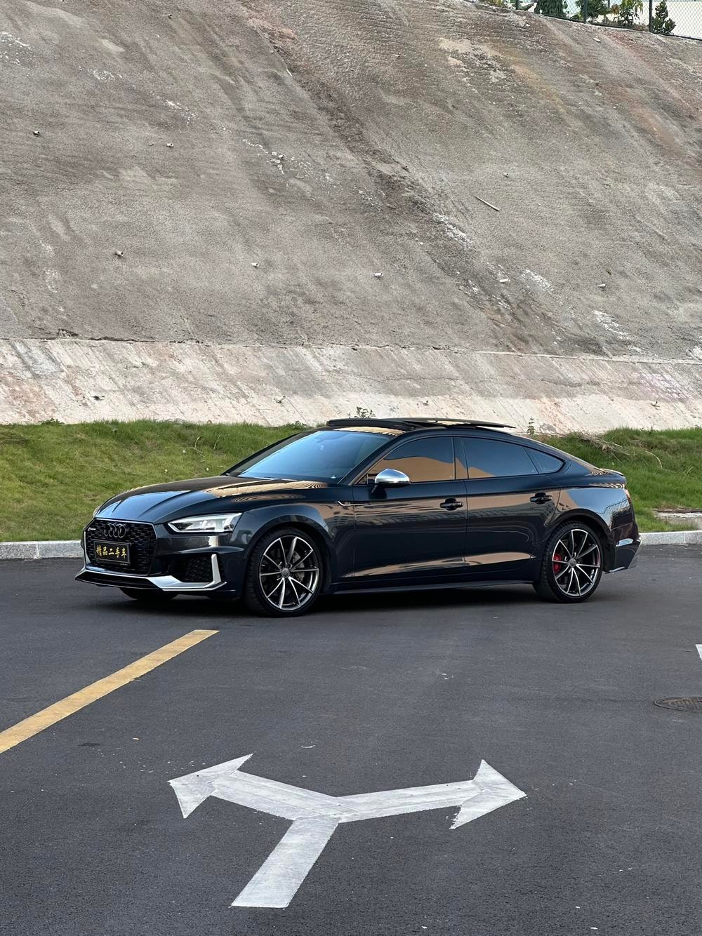 Audi A5 2017 — фото автомобиля 1