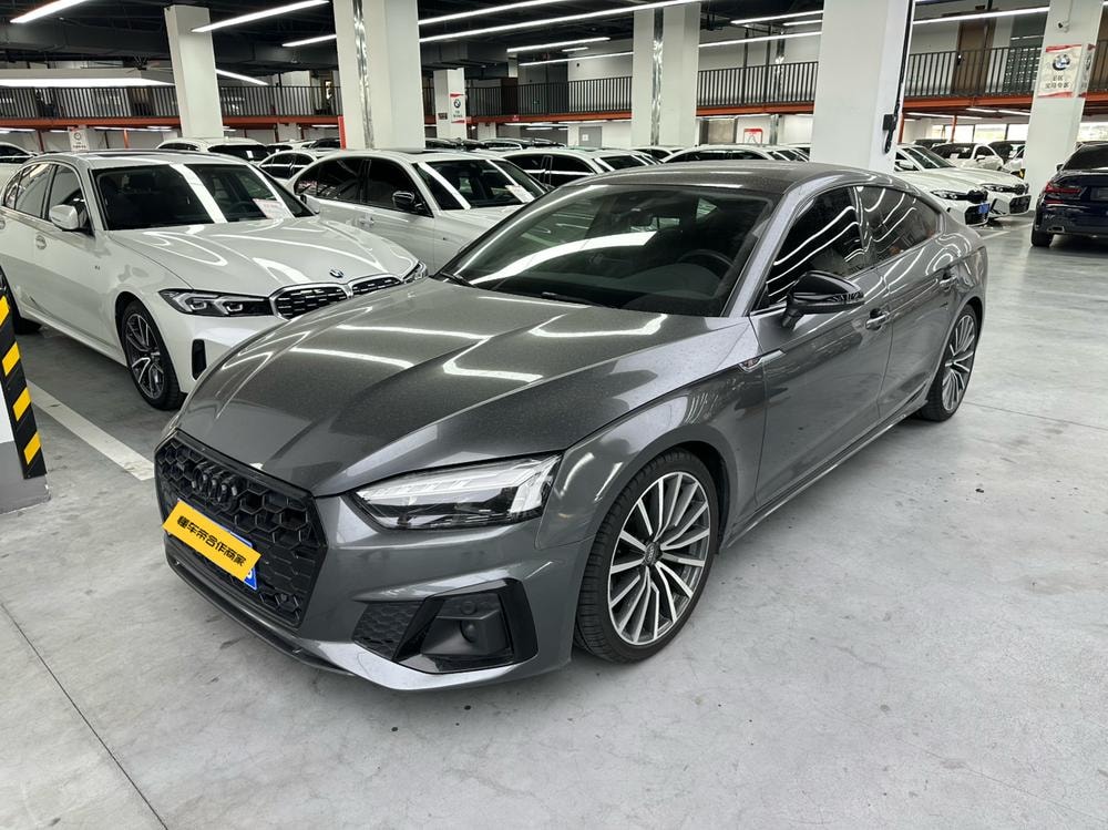 Audi A5 2021 — фото автомобиля 1