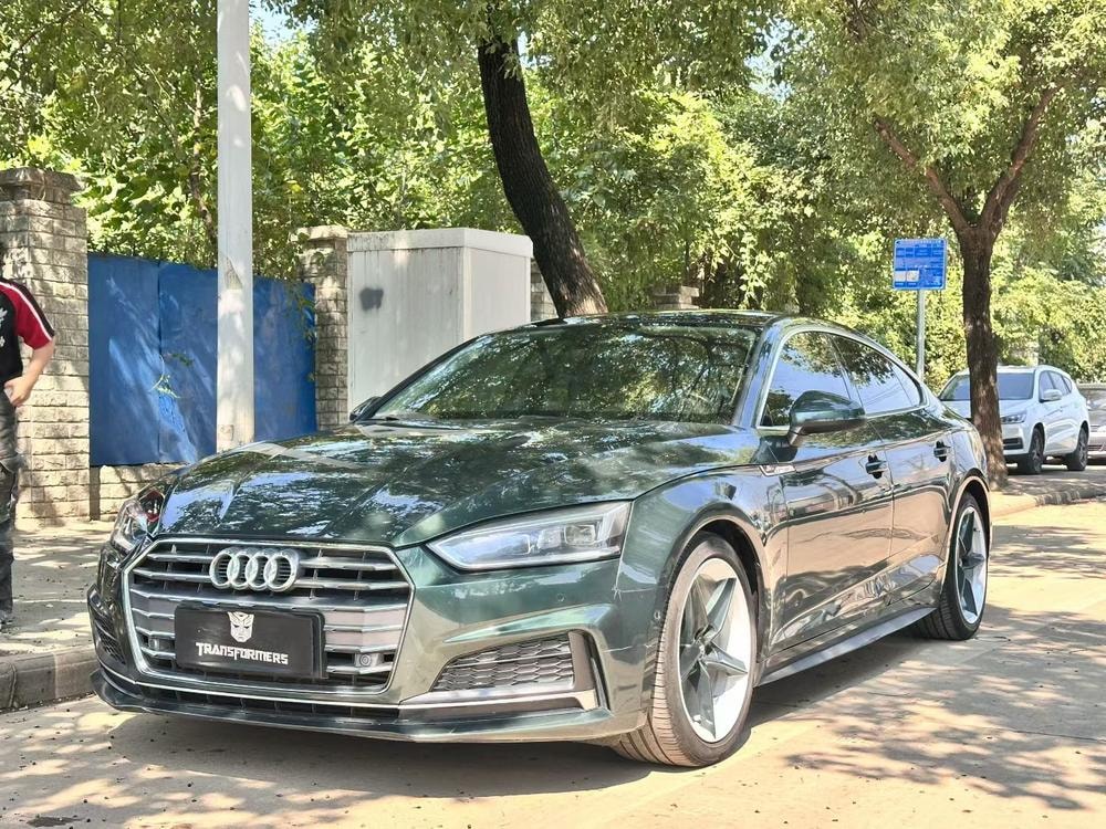 Audi A5 2019 — фото автомобиля 1