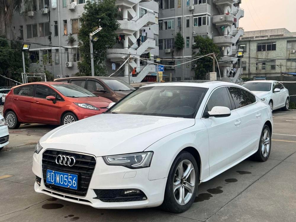 Audi A5 2013 — фото автомобиля 1