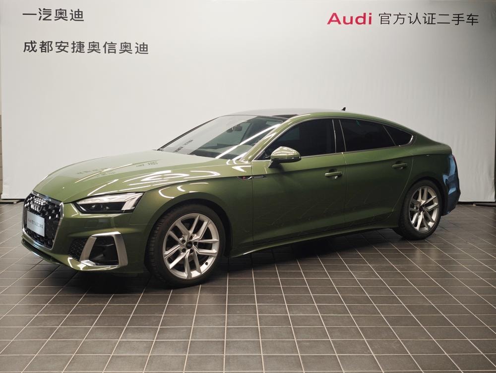Audi A5 2023 — фото автомобиля