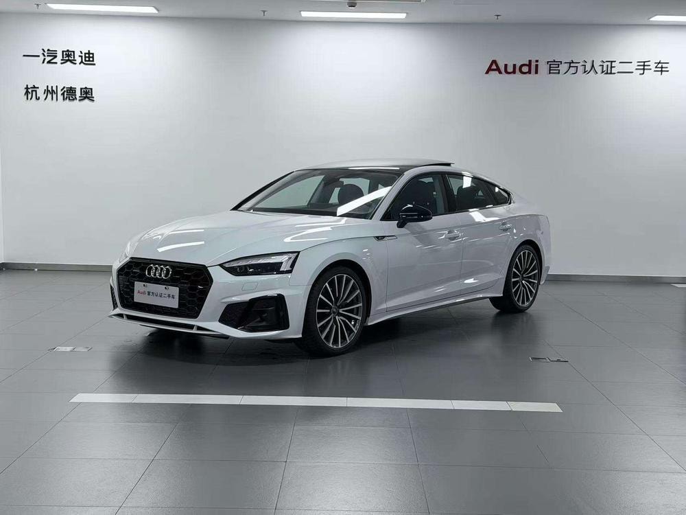 Audi A5 2023 — фото автомобиля