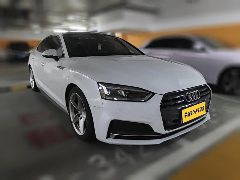 Audi A5 2019 — фото автомобиля