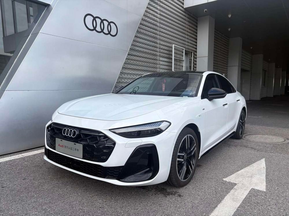 Audi A5L 2026 — фото автомобиля