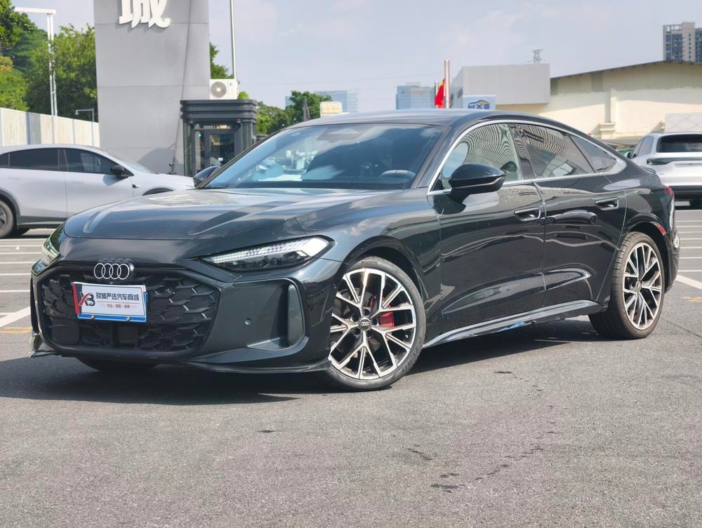 Audi A5L Sportback 2026 — фото автомобиля 1