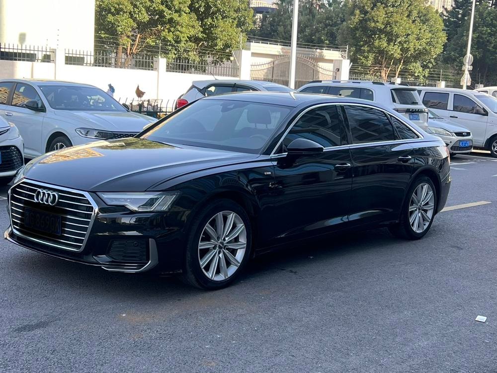 Audi A6L 2020 — фото автомобиля 1