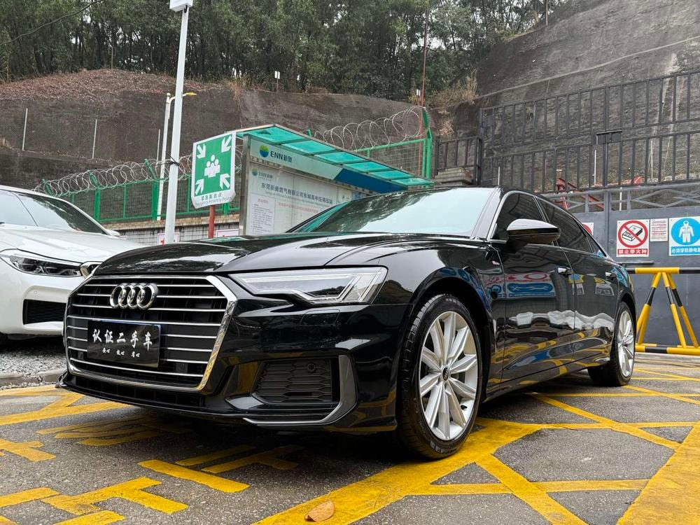 Audi A6L 2021 — фото автомобиля 1