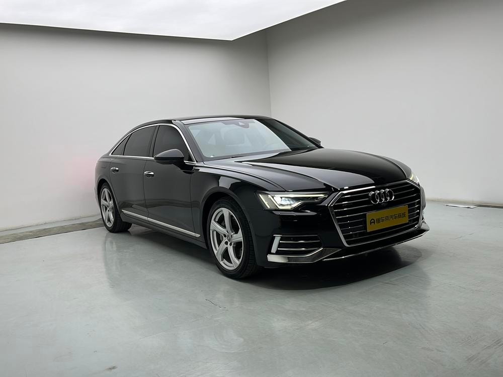 Audi A6L 2019 — фото автомобиля
