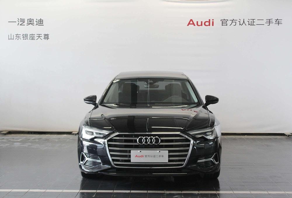 Audi A6L 2023 — фото автомобиля