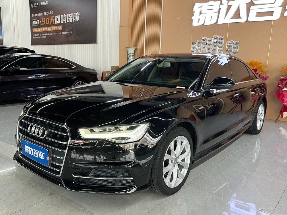 Audi A6L 2018 — фото автомобиля 1