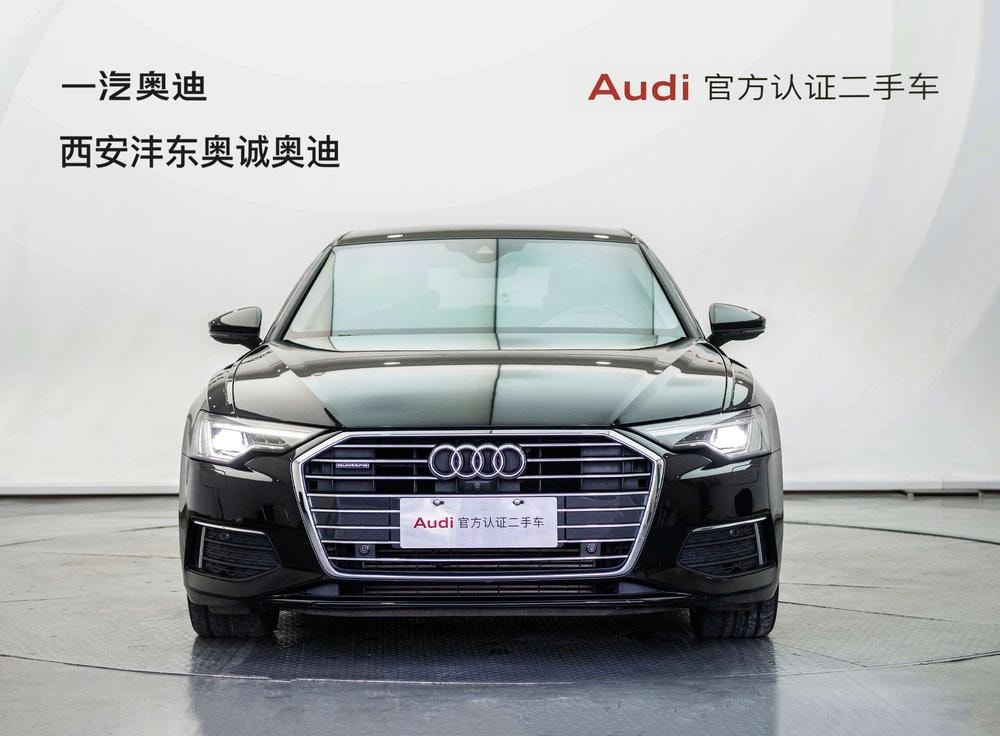 Audi A6L 2020 — фото автомобиля 1