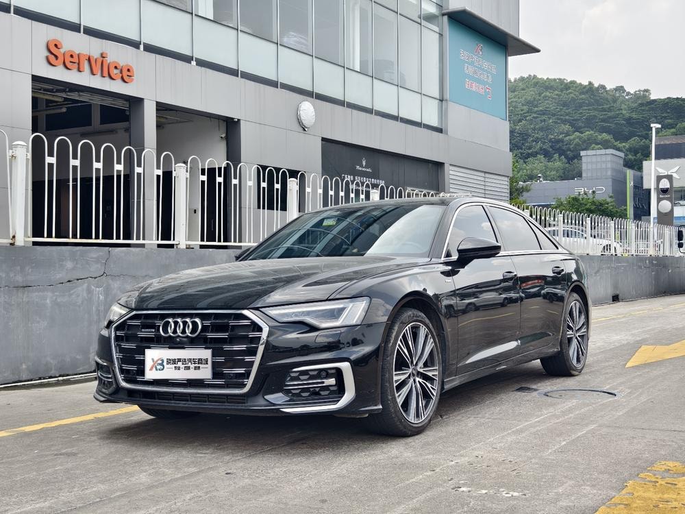 Audi A6L 2024 — фото автомобиля