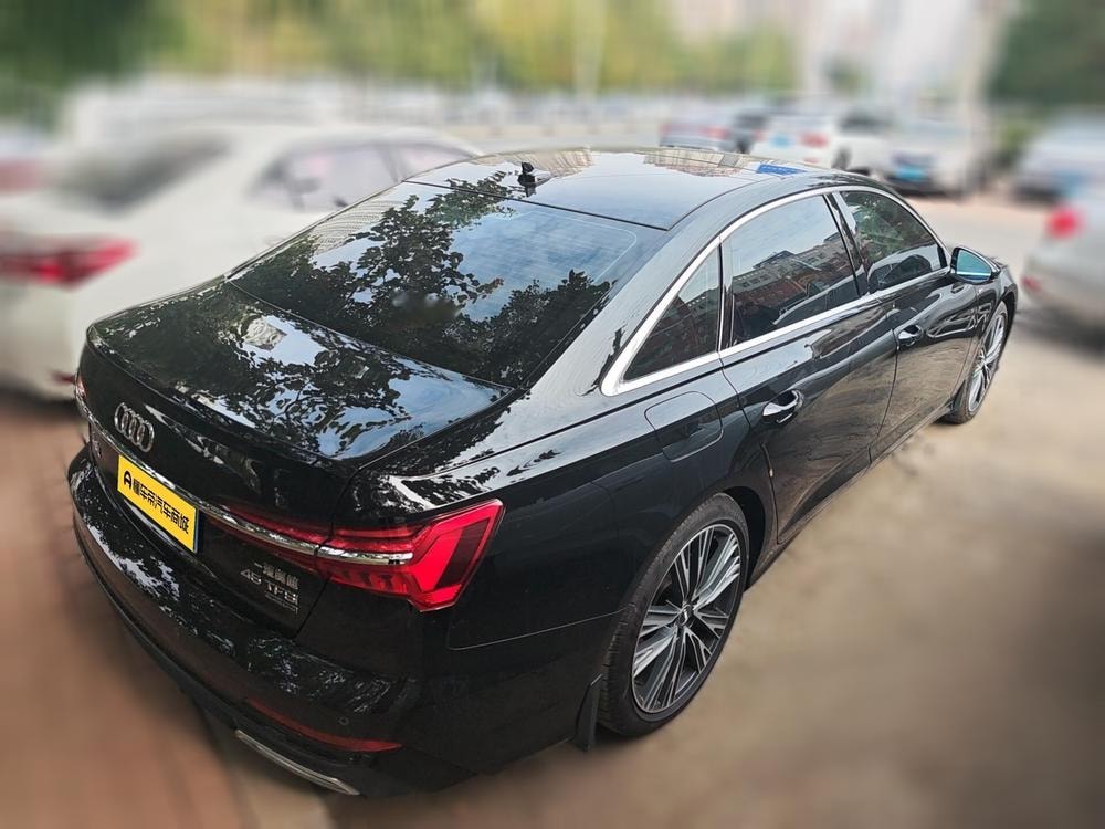 Audi A6L 2020 — фото автомобиля