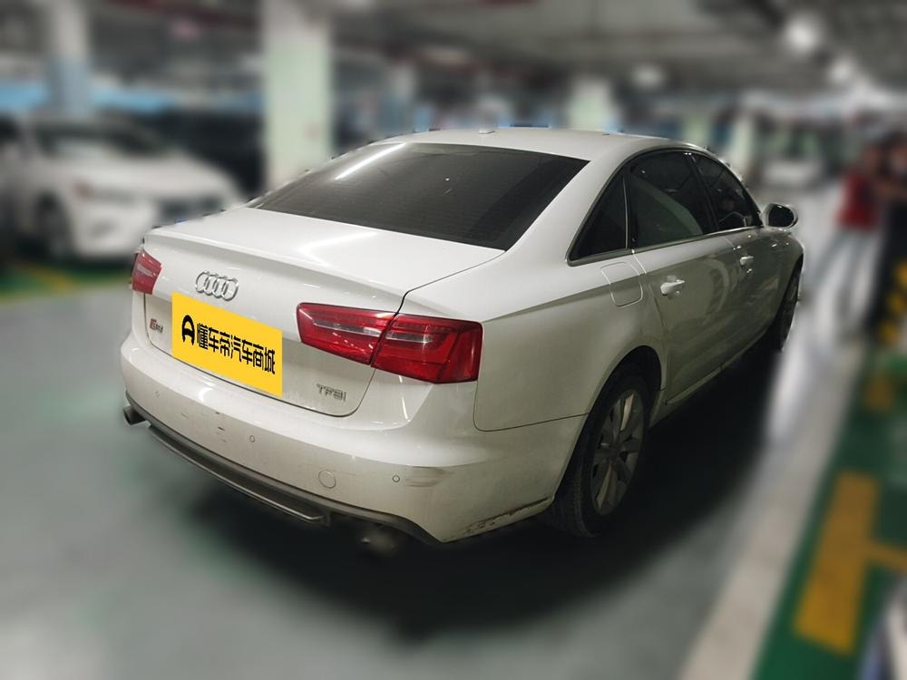 Audi A6L 2014 — фото автомобиля