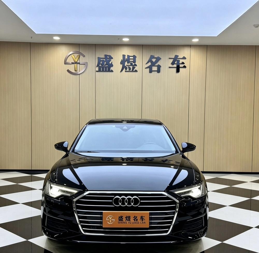 Audi A6L 2020 — фото автомобиля 1