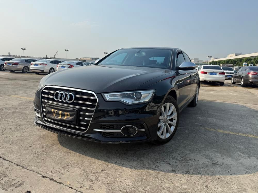 Audi A6L 2014 — фото автомобиля 1