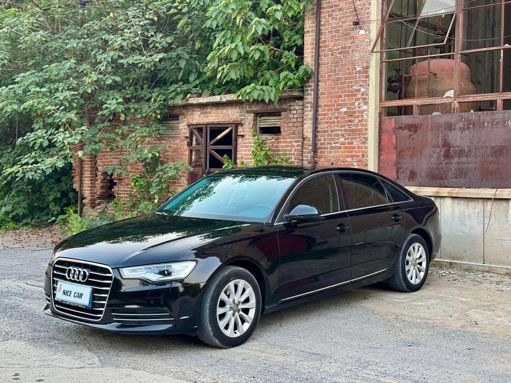 Audi A6L 2014 — фото автомобиля
