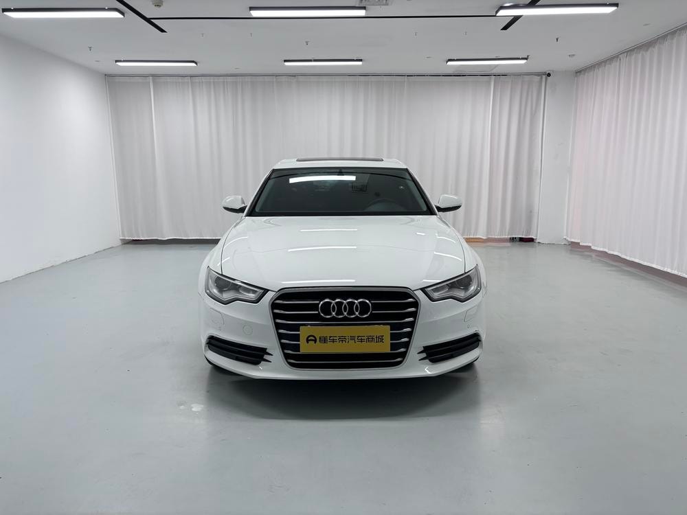 Audi A6L 2014 — фото автомобиля
