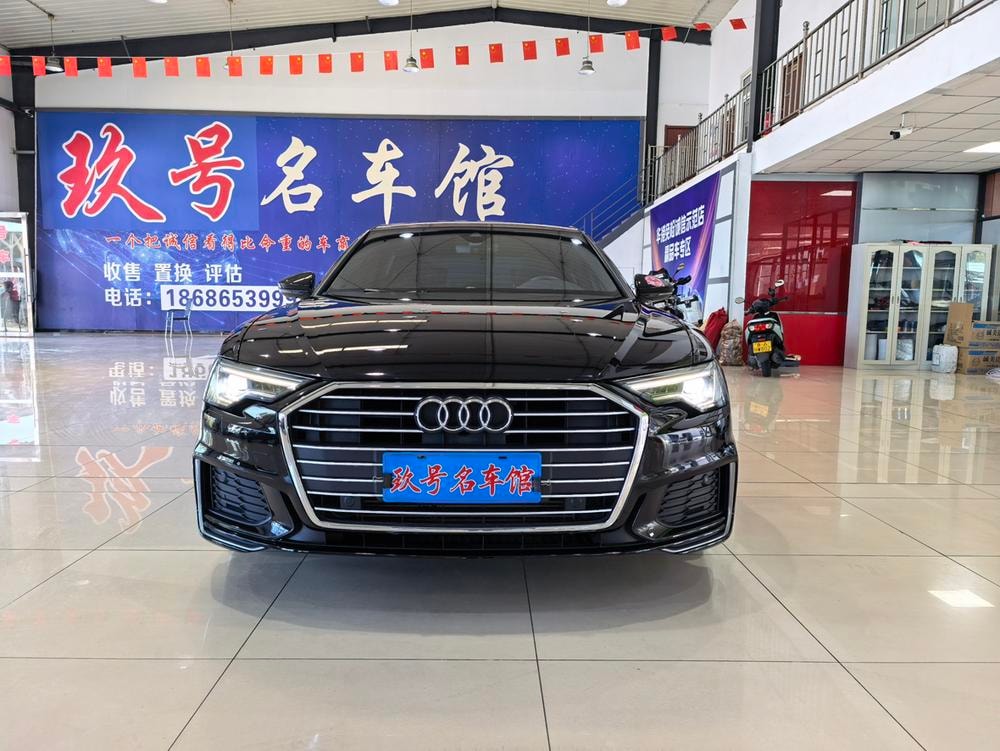 Audi A6L 2022 — фото автомобиля 1