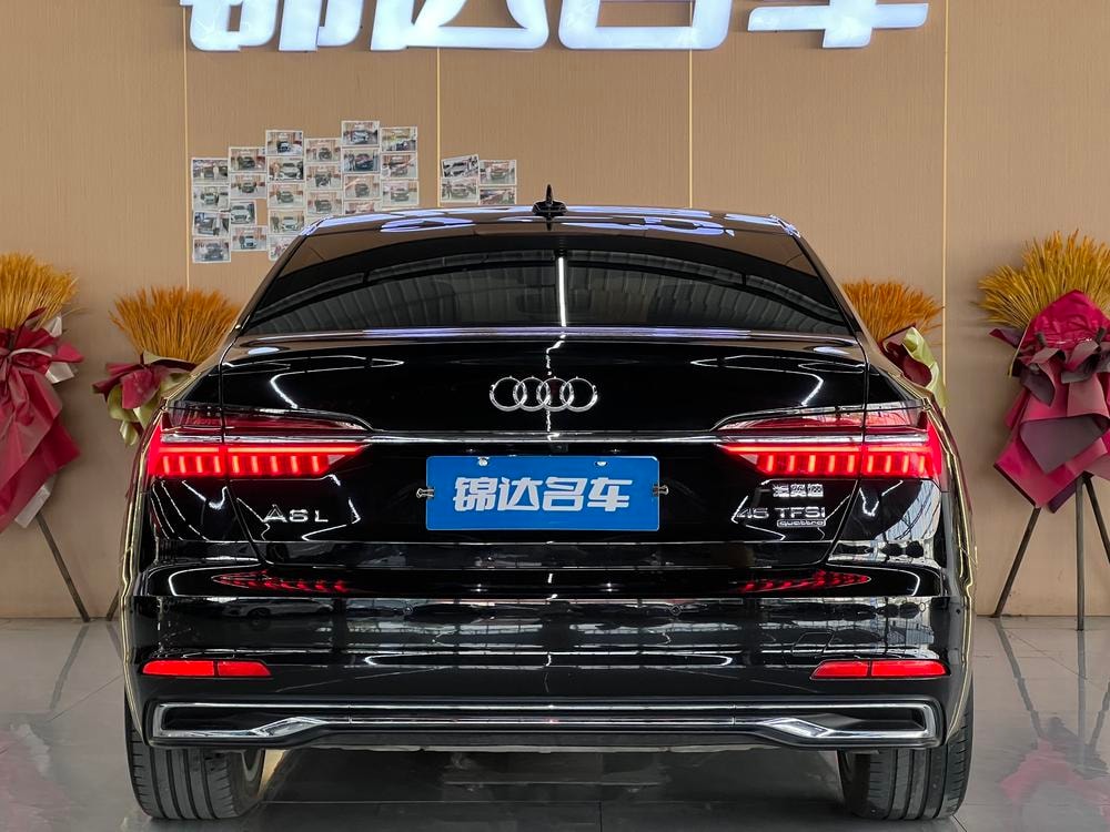 Audi A6L 2023 — фото автомобиля