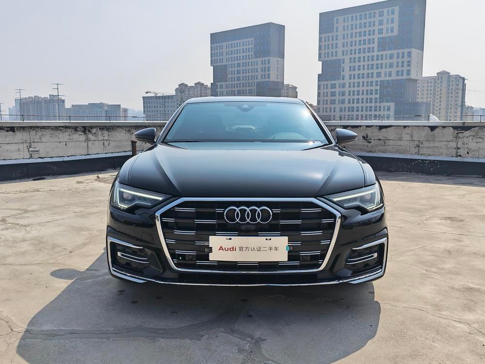 Audi A6L 2025 — фото автомобиля