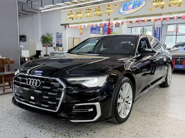 Audi A6L 2023 — фото автомобиля