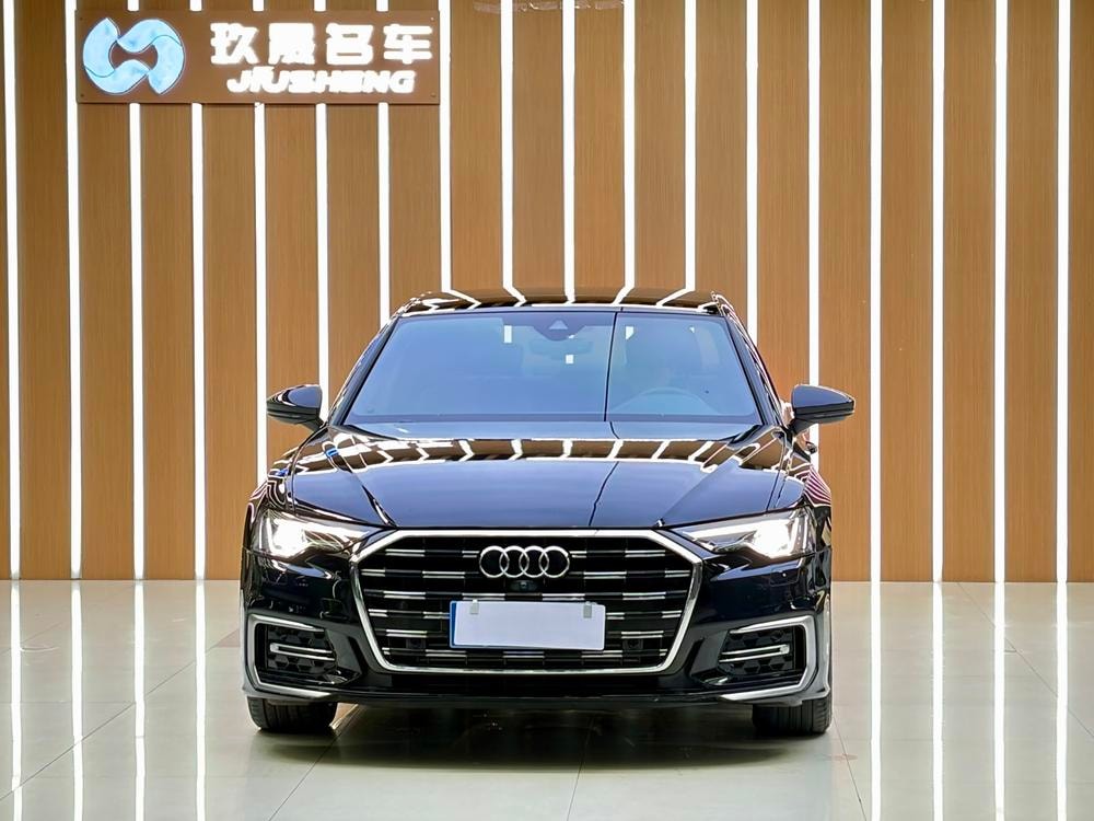 Audi A6L 2023 — фото автомобиля