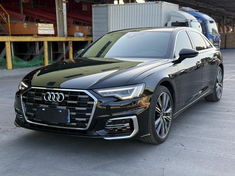 Audi A6L 2024 — фото автомобиля