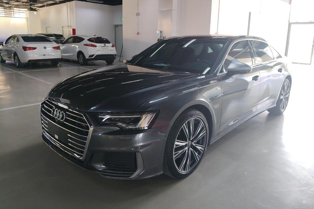 Audi A6L 2020 — фото автомобиля 1