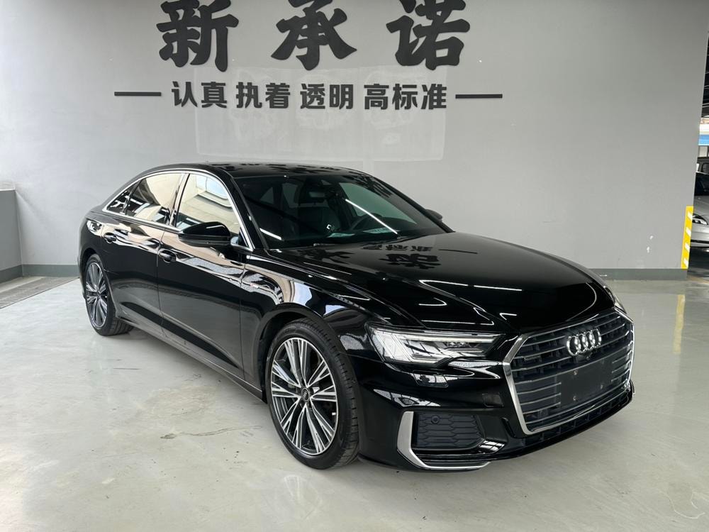 Audi A6L 2022 — фото автомобиля