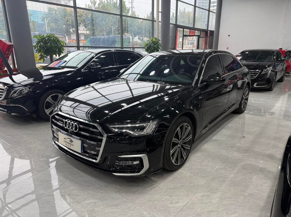 Audi A6L 2023 — фото автомобиля