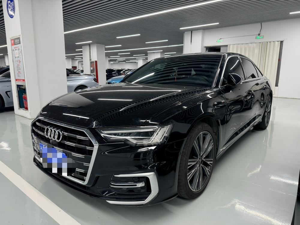 Audi A6L 2025 — фото автомобиля 1