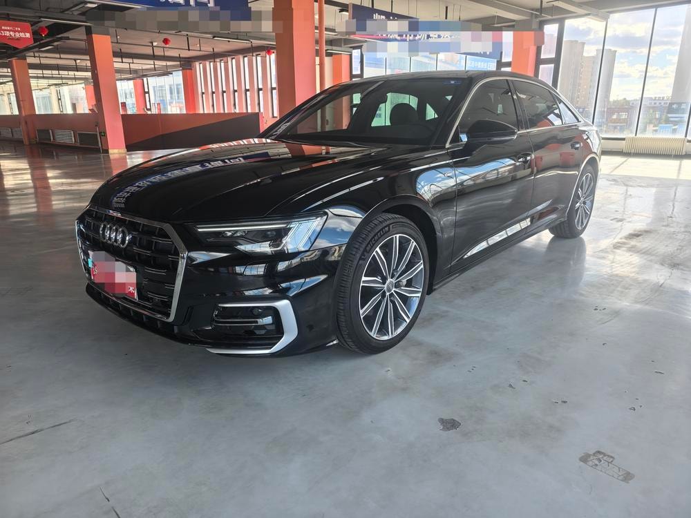 Audi A6L 2021 — фото автомобиля 1