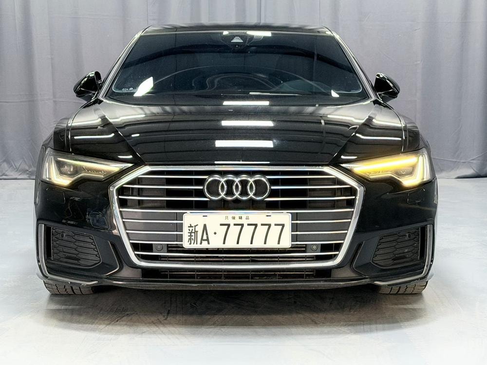 Audi A6L 2020 — фото автомобиля