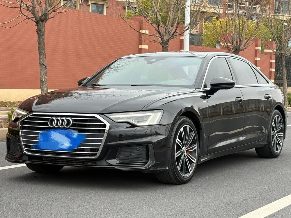 Audi A6L 2021 — фото автомобиля