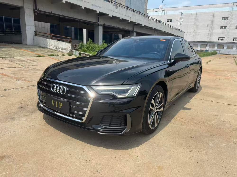 Audi A6L 2020 — фото автомобиля 1