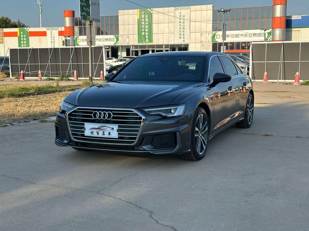 Audi A6L 2020 — фото автомобиля