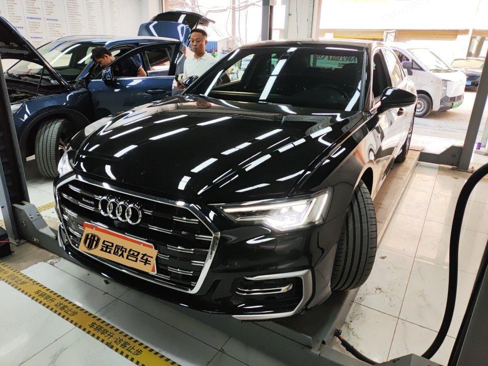 Audi A6L 2024 — фото автомобиля