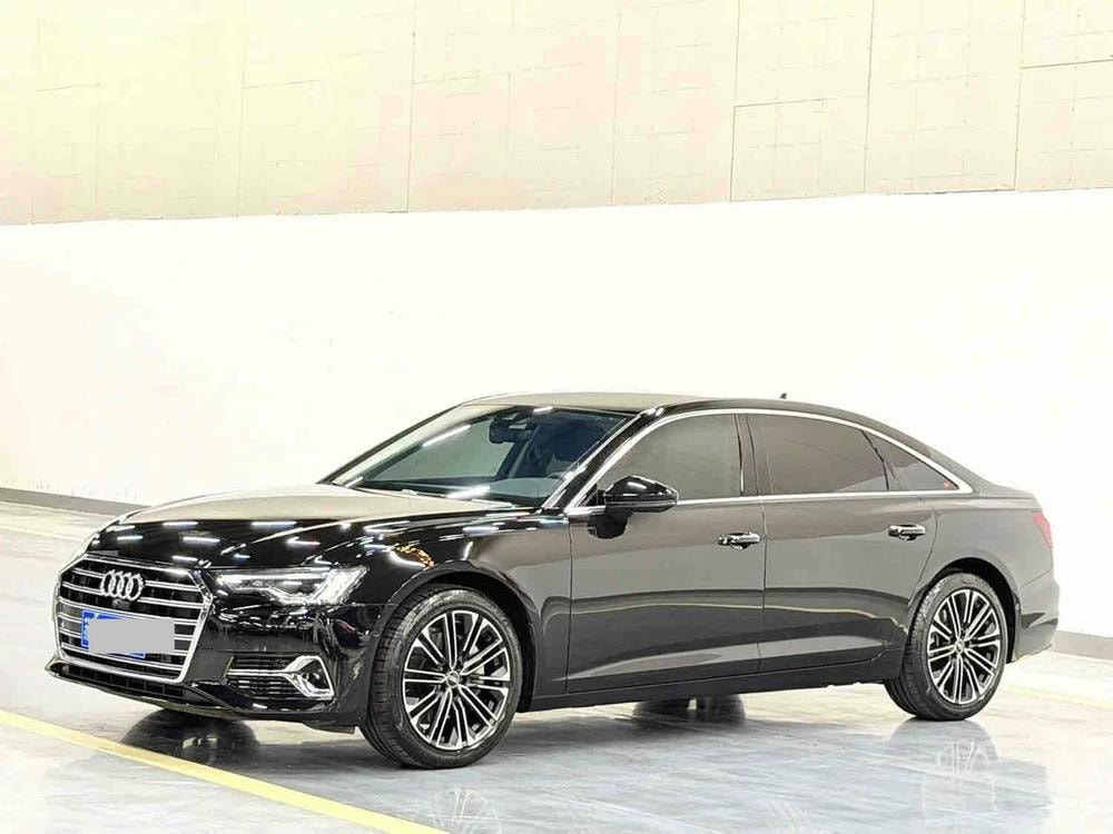 Audi A6L 2024 — фото автомобиля